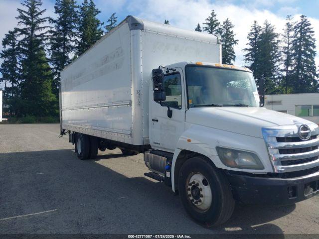  Salvage Hino 258 268
