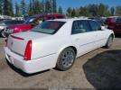 Cadillac DTS Standard Image 9