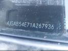 Mercedes-Benz M-Class Image 2