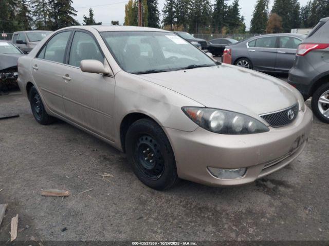  Salvage Toyota Camry