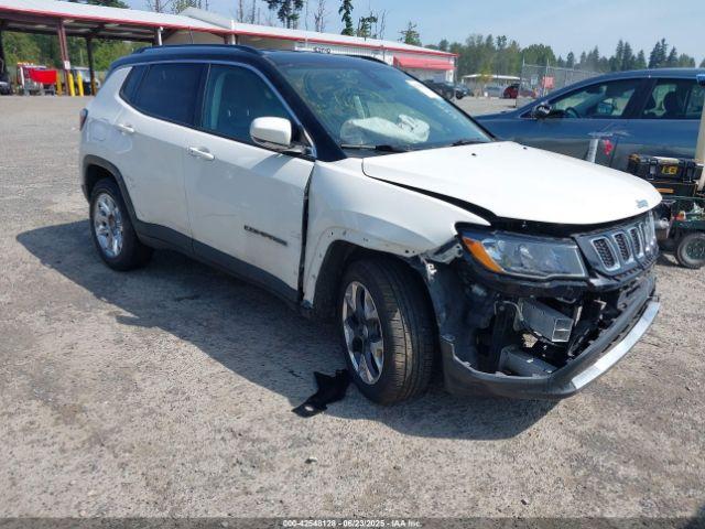  Salvage Jeep Compass