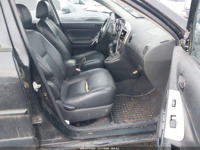 Pontiac Vibe Gt Image 12