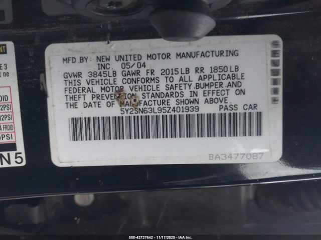 Pontiac Vibe Gt Image 11