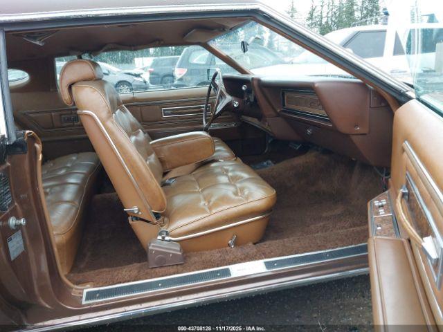 Lincoln Continental Image 7