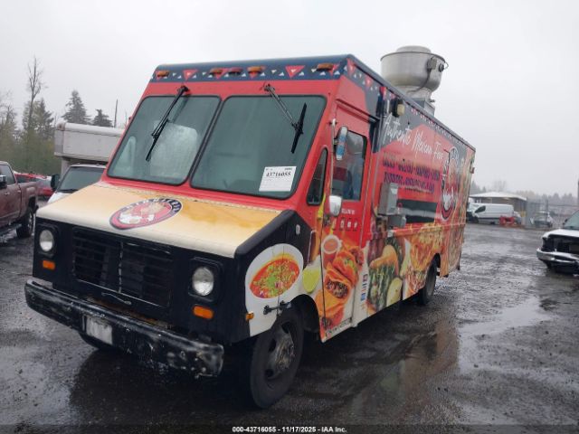 Chevrolet P30 Image 5