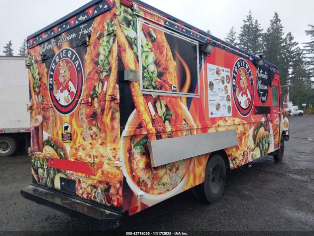 Chevrolet P30 Image 7