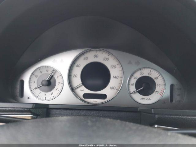 Mercedes-Benz E-Class Image 11