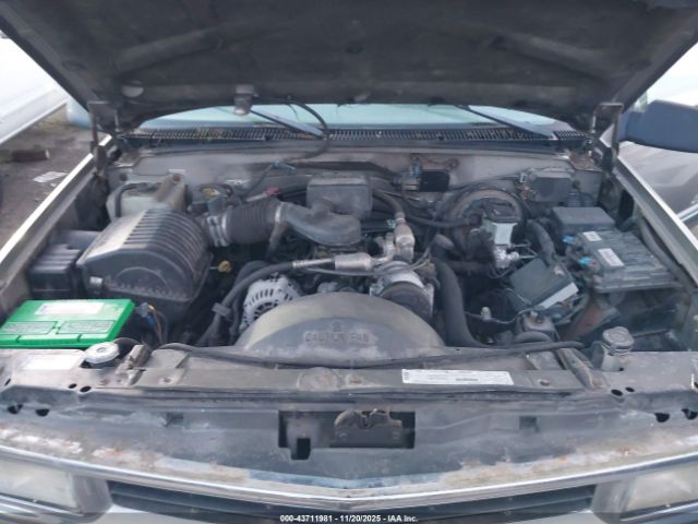 Chevrolet K1500 Fleetside Image 10