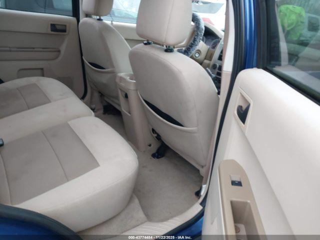 Ford Escape Xlt Image 4