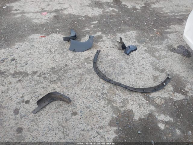 Nissan Rogue S Image 11