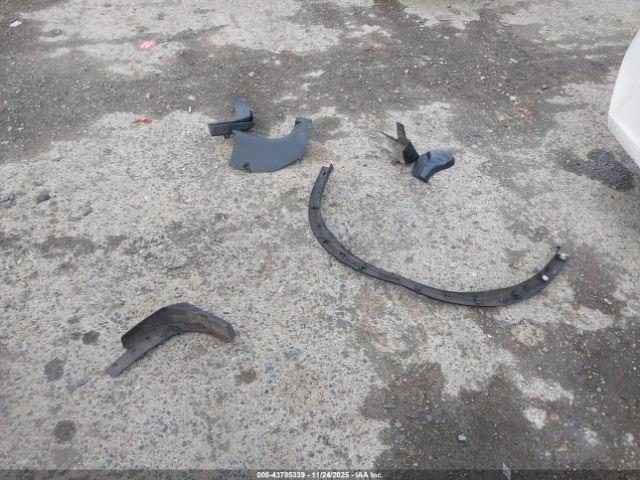 Nissan Rogue S Image 11