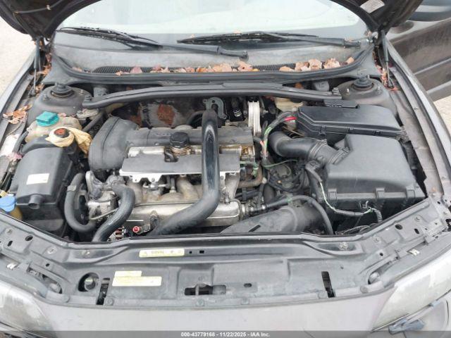 Volvo V70 Xc Image 7