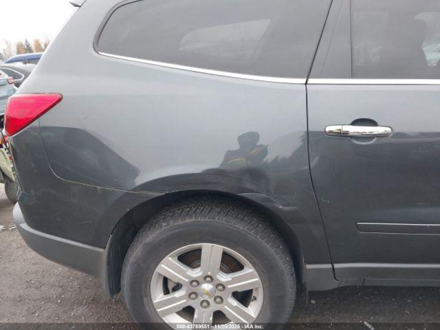 Chevrolet Traverse Lt Image 11