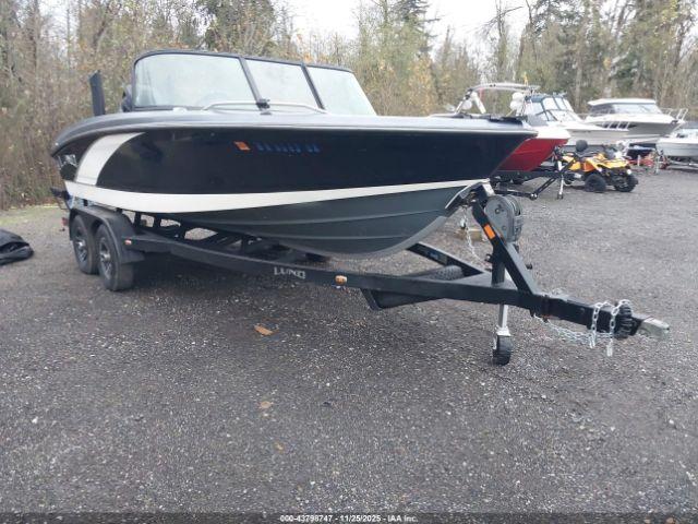  Salvage Lund 189 Pro-v Gl