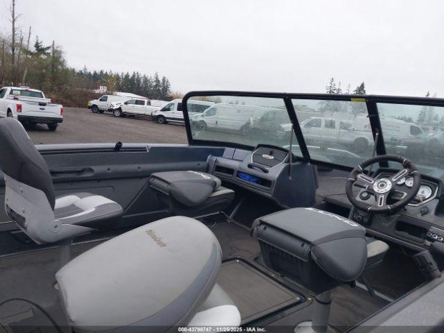 Lund 189 Pro-v Gl Image 7