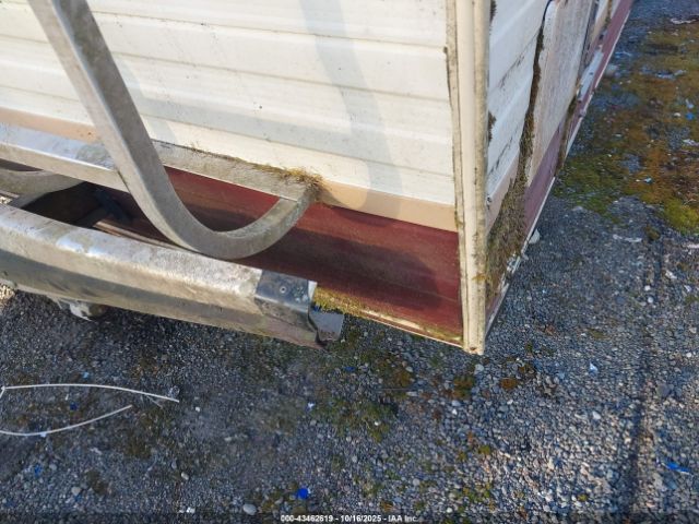 Chevrolet P30 Image 18