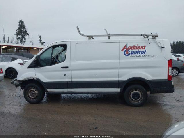 Ford Transit Image 2