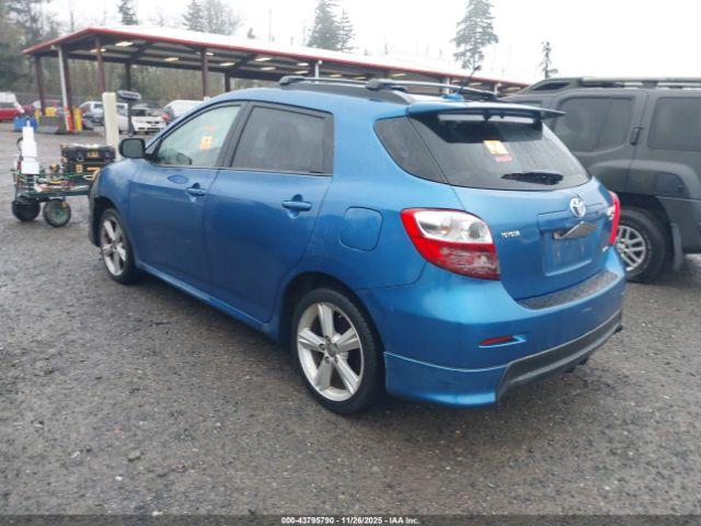 Toyota Matrix Image 4