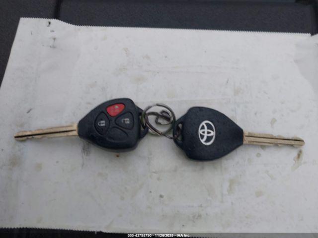 Toyota Matrix Image 10