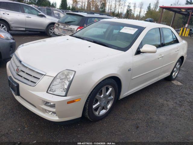 Cadillac STS V6 Image 9