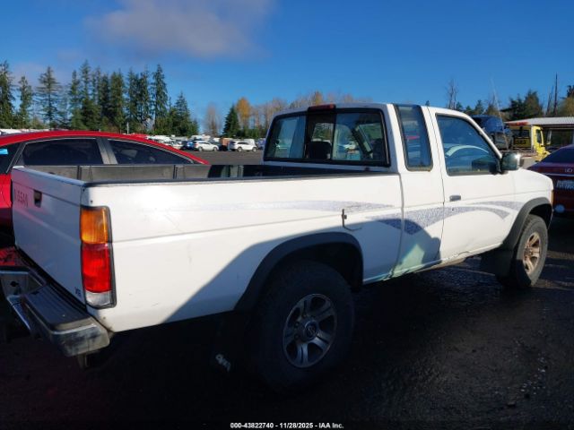 Nissan Truck Image 7