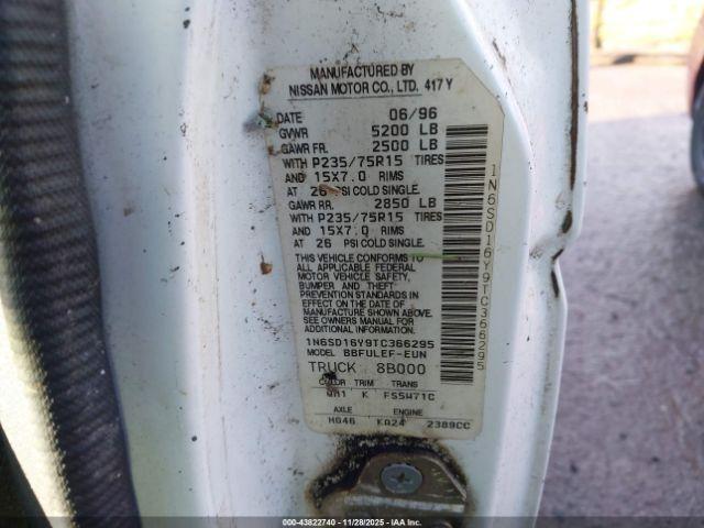 Nissan Truck Image 4