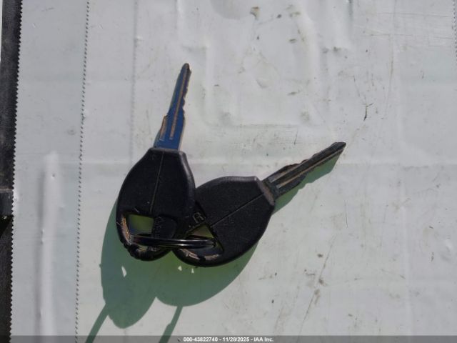 Nissan Truck Image 3