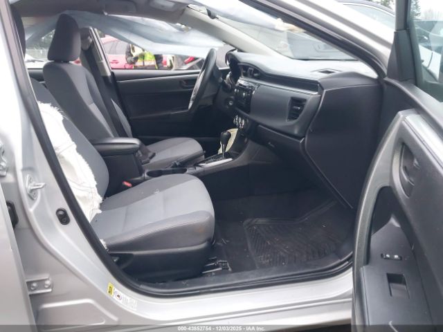 Toyota Corolla L Image 18