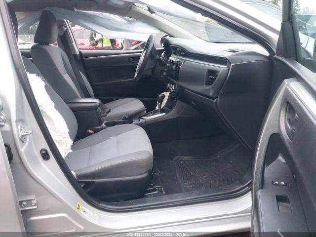 Toyota Corolla L Image 18