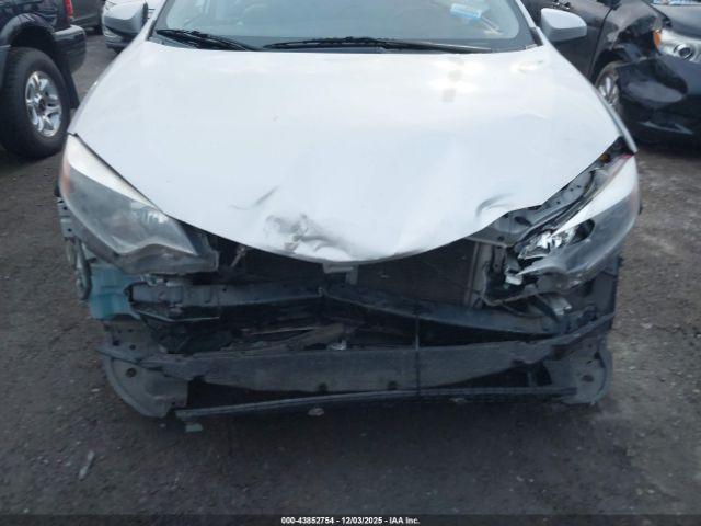 Toyota Corolla L Image 3