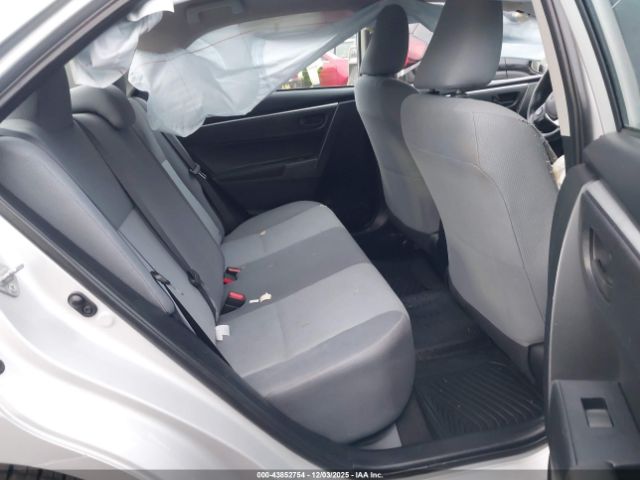 Toyota Corolla L Image 6