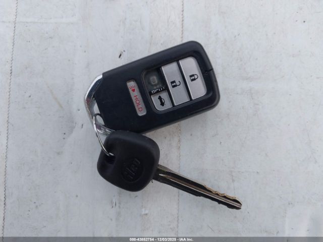 Toyota Corolla L Image 12