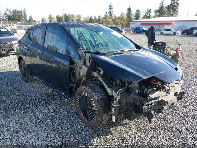  Salvage Nissan LEAF