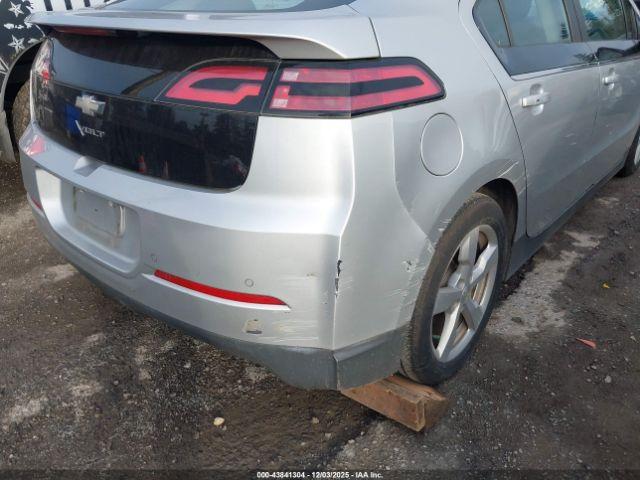 Chevrolet Volt Image 9