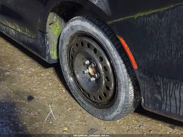 Chrysler 200 S Image 6