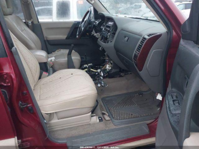 Mitsubishi Montero Limited Image 7