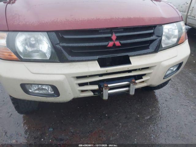 Mitsubishi Montero Limited Image 11