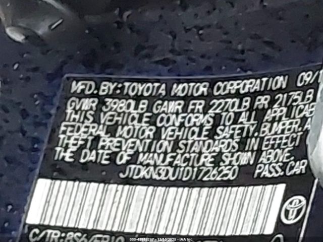 Toyota Prius Three Image 8