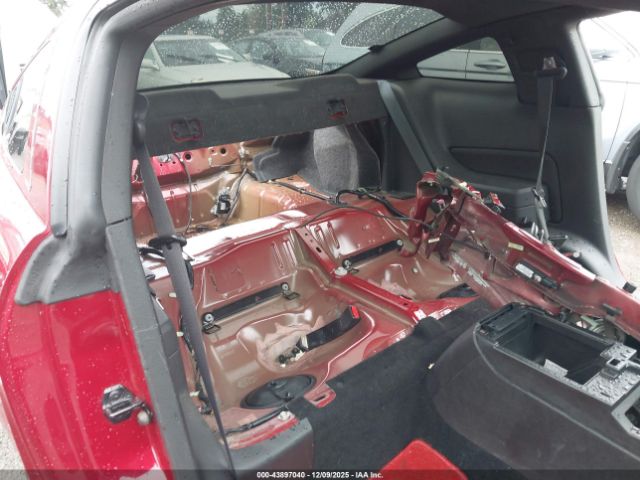 Ford Mustang Image 3