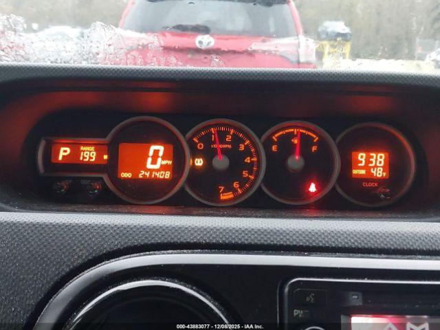 Scion xB Release Series Image 16