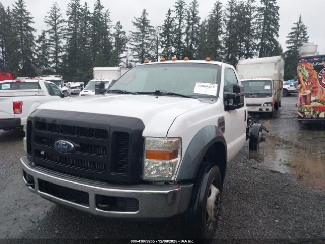Ford F-550 Image 8