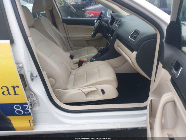 Volkswagen Jetta 2.0l Tdi Image 13