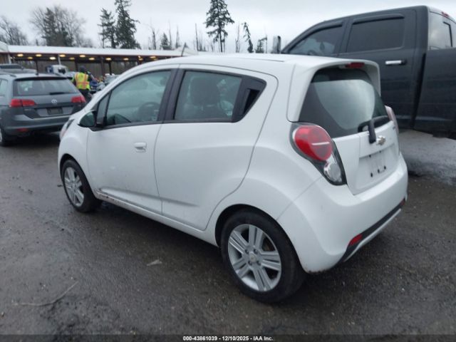 Chevrolet Spark 1lt Auto Image 3