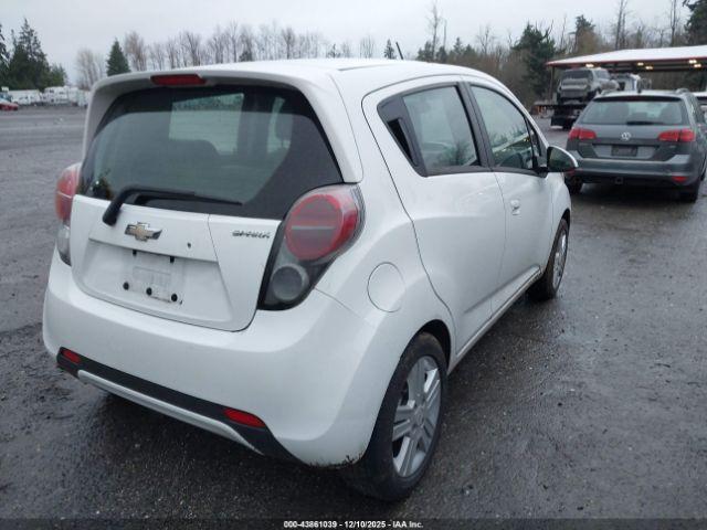Chevrolet Spark 1lt Auto Image 8