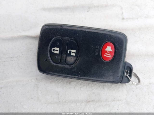 Toyota Highlander Image 2