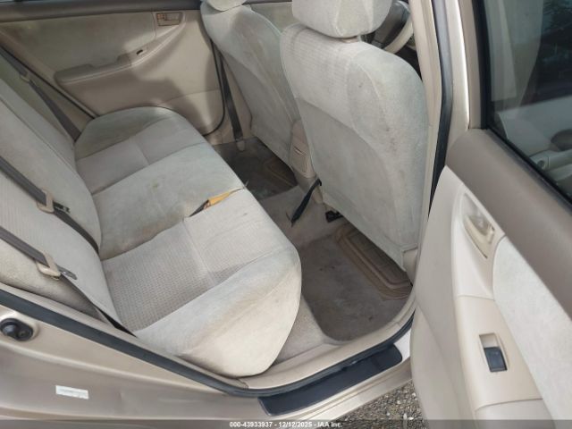 Toyota Corolla Ce Image 6