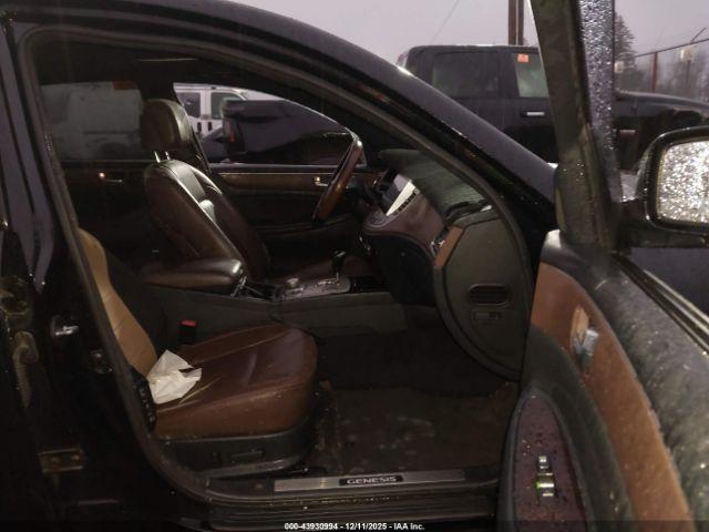 Hyundai Genesis 4.6 Image 10