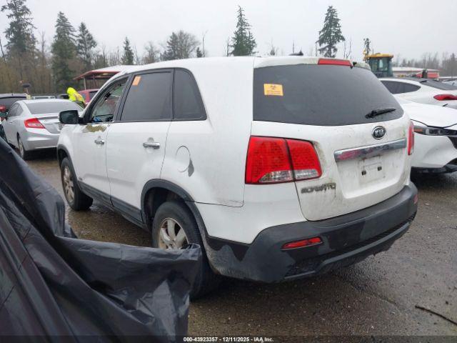 Kia Sorento Lx Image 3