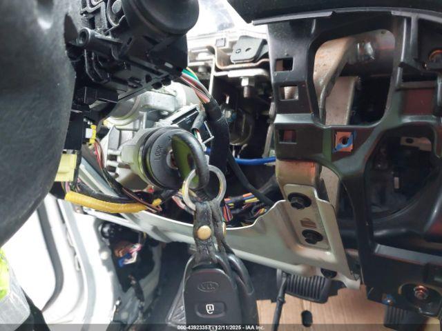 Kia Sorento Lx Image 2