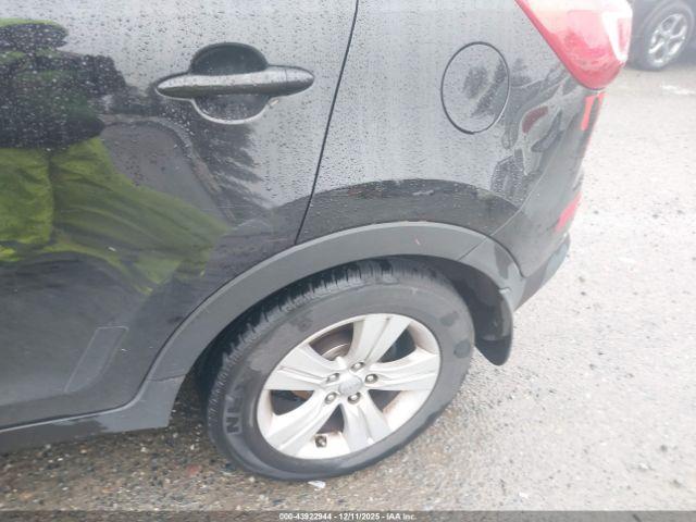 Kia Sportage Lx Image 12